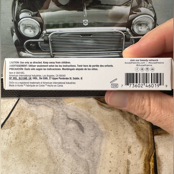 DUO - Brush On Eyelash Adhesive - BRAND NEW!! 5g/.18oz - Picture 4 of 4